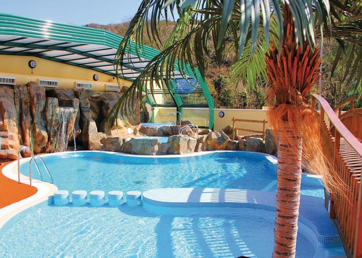 Cardigan Bay Holiday Park Exterior foto